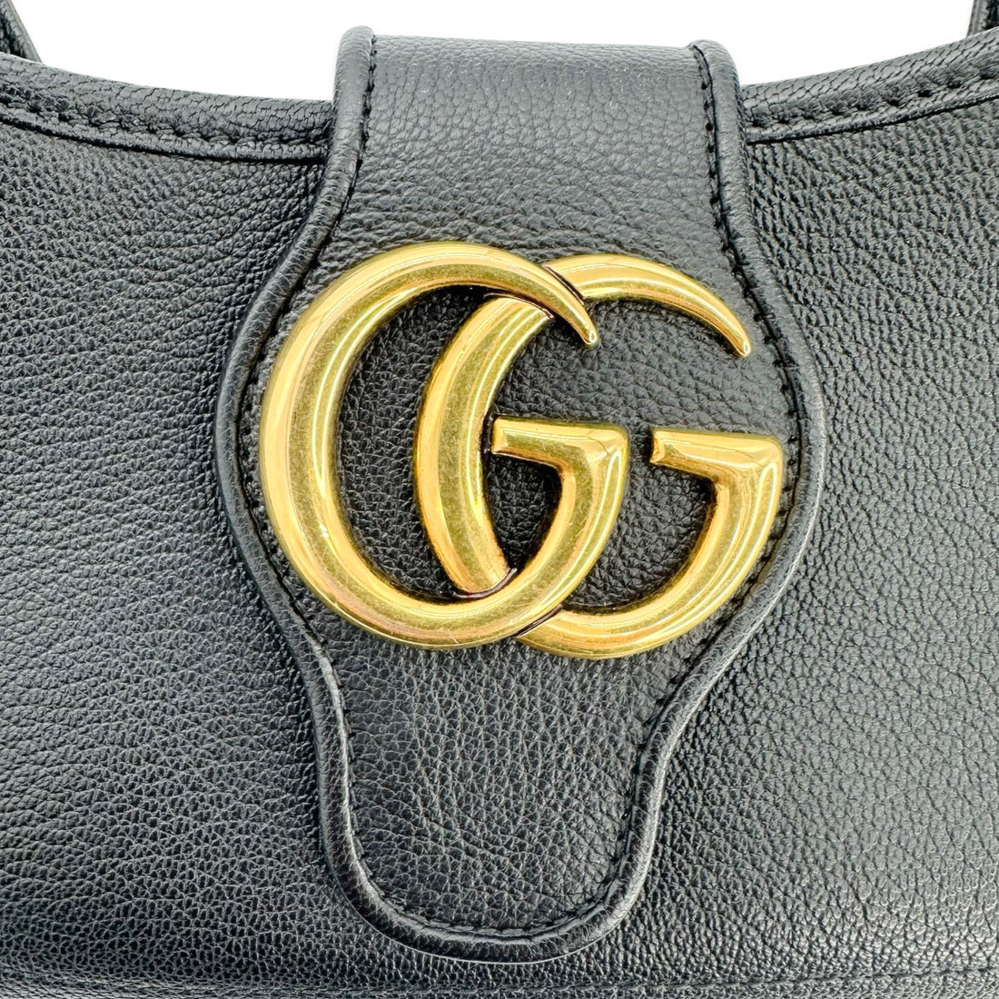 GUCCI  GG Small Aphrodite Shoulder Bag